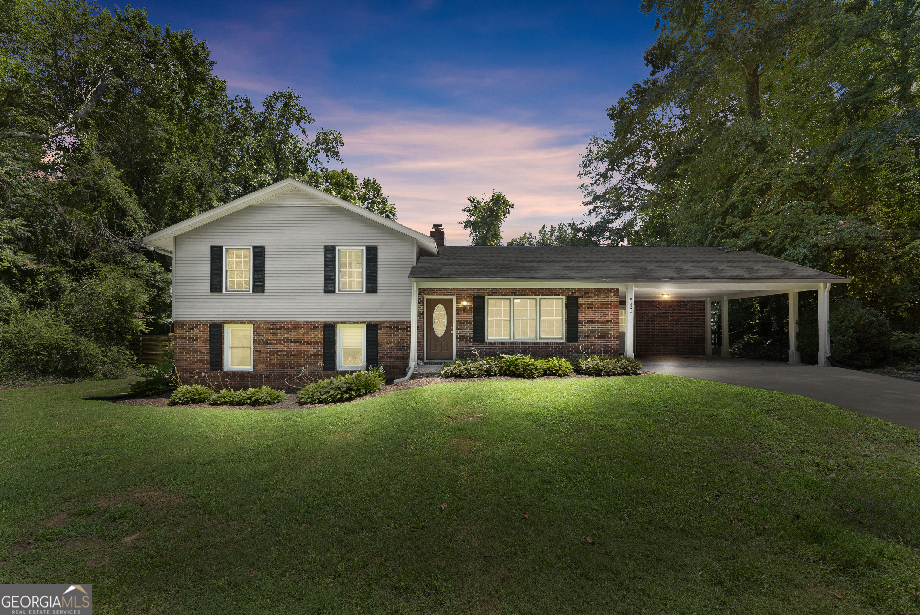 Residential in Clarkesville
