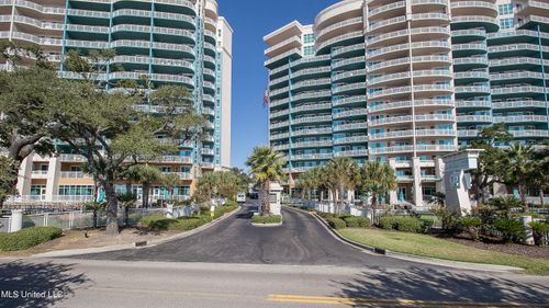 1-2228 Beach Dr, Gulfport, MS, 39507-1681 | Card Image