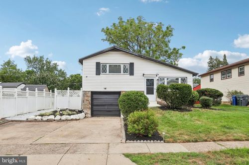 1350 Lindbergh Ave, ABINGTON, PA, 19001-2313 | Card Image