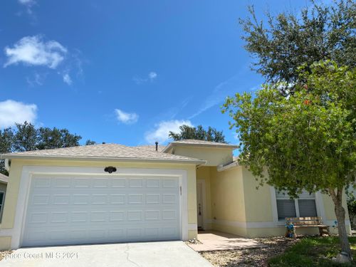 4346 Four Lakes Dr, Melbourne, FL, 32940-1245 | Card Image