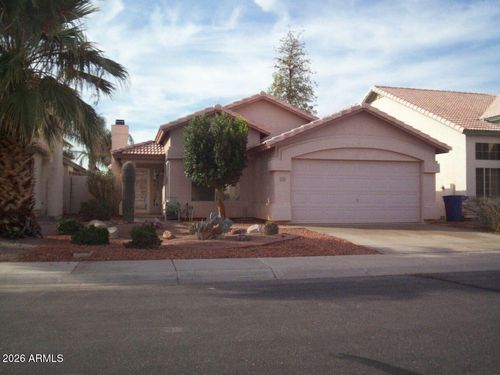 5211 W Glenview Pl, Chandler, AZ, 85226-3667 | Card Image