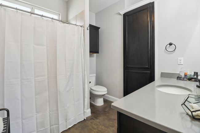 601 N Lancaster Ave, House other with 3 bedrooms, 2 bathrooms and null parking in Dallas TX | Image 21