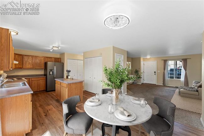 272 Ellers Grv, Condo with 3 bedrooms, 2 bathrooms and 1 parking in Colorado Springs CO | Image 7