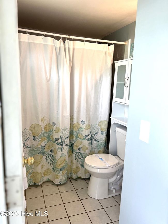 UNIT-2 - 209 Se 77 Th St, Condo with 2 bedrooms, 1 bathrooms and null parking in Oak Island NC | Image 6