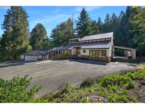 30816 Kenady Ln, Cottage Grove, OR, 97424-8526 | Card Image