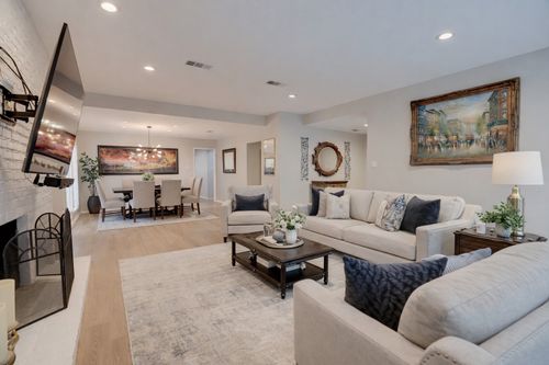 54 Legend Rd, Benbrook, TX, 76132-1036 | Card Image