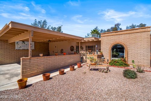10235 N Valle Del Oro Dr, Tucson, AZ, 85737-7621 | Card Image