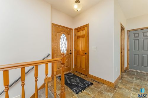 45446 258th St Street, Montrose, SD, 57048 | Card Image