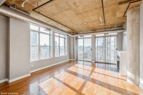 apt-714-111 Morgan St, Chicago, IL, 60607-2733 | Card Image