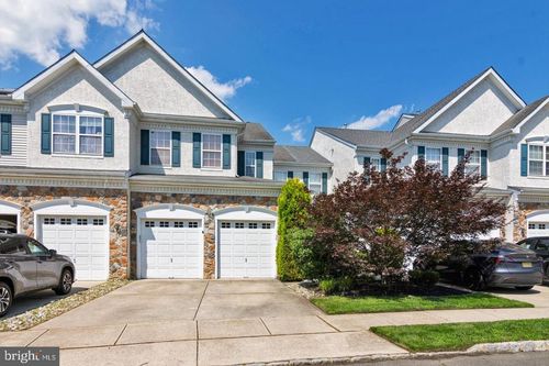30 Ross Way, MARLTON, NJ, 08053-5573 | Card Image