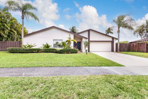 13530 Sw 109th Ter, Miami, FL, 33186-3310 | Card Image
