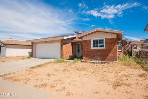 10940 Babe Ruth St, El Paso, TX, 79934-3202 | Card Image