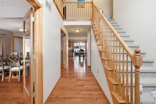 31480 Daisy Ct, Rockwood, MI, 48173-8776 | Card Image