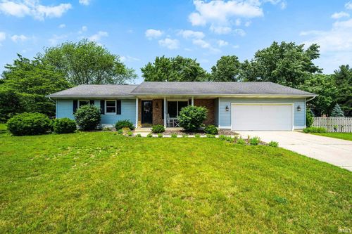 12199 Fields Farm Ct, Granger, IN, 46530-9126 | Card Image