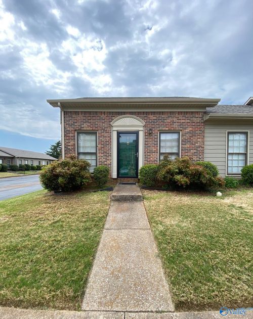 1-8136 Oldfield Rd Sw, Huntsville, AL, 35802-4567 | Card Image