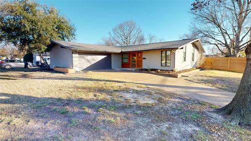 923 Melrose Dr, Richardson, TX, 75080-4004 | Card Image