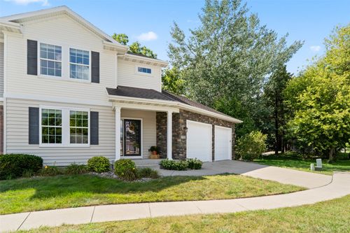 2706 Hampton St, Ames, IA, 50010-7107 | Card Image