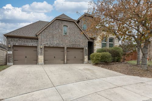 2715 Windcliff Dr, New Braunfels, TX, 78132-3617 | Card Image