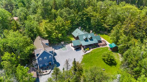 36 Beaver St, Winhall, VT, 05340-9706 | Card Image