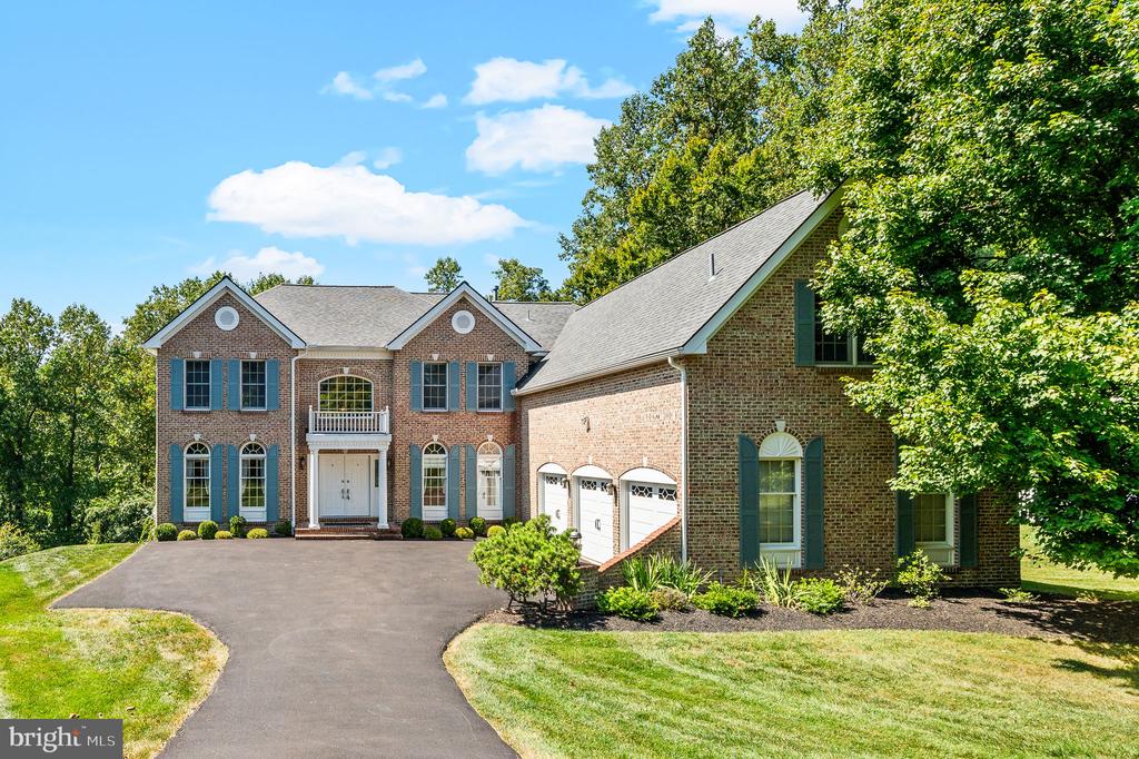 Springview Ln, Phoenixville, PA 19460