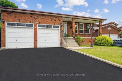 2594 Privet Crt, House other with 4 bedrooms, 4 bathrooms and 4 parking in Mississauga ON | Image 1