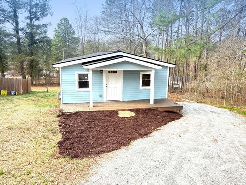 286 Pine Ave, Commerce, GA, 30529-1402 | Card Image