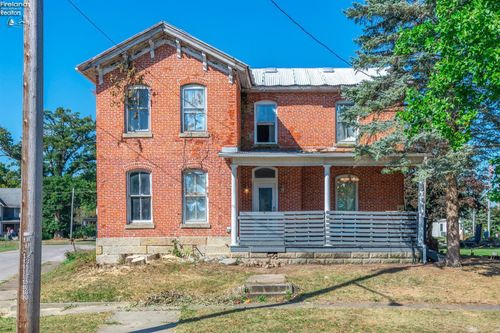 34 Park Ave, New London, OH, 44851-1163 | Card Image