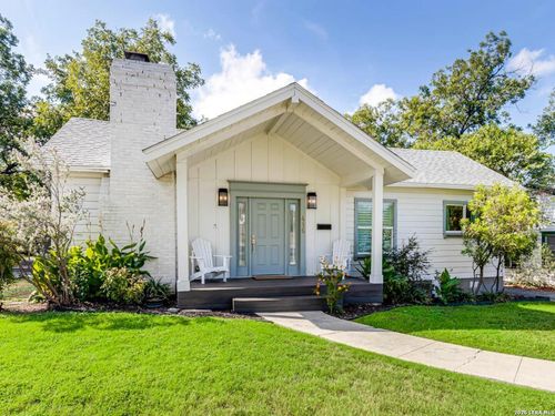 416 Funston Pl, San Antonio, TX, 78209-6820 | Card Image