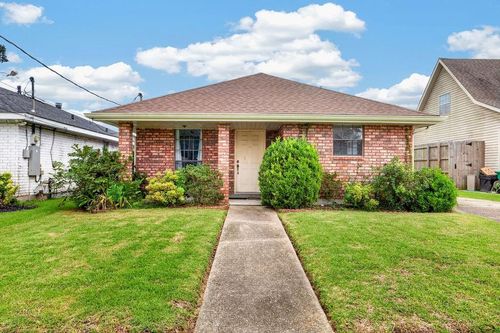 725 Maryland Ave, Metairie, LA, 70003-7037 | Card Image