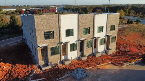 2605 S 30th Place, Rogers, AR, 72758 | Card Image