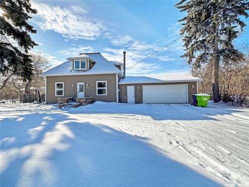 304 Eberts St, Indian Head, SK, S0G2K0 | Card Image