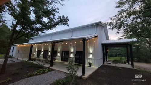 27300 Schoen Rd, Elberta, AL, 36530-3426 | Card Image