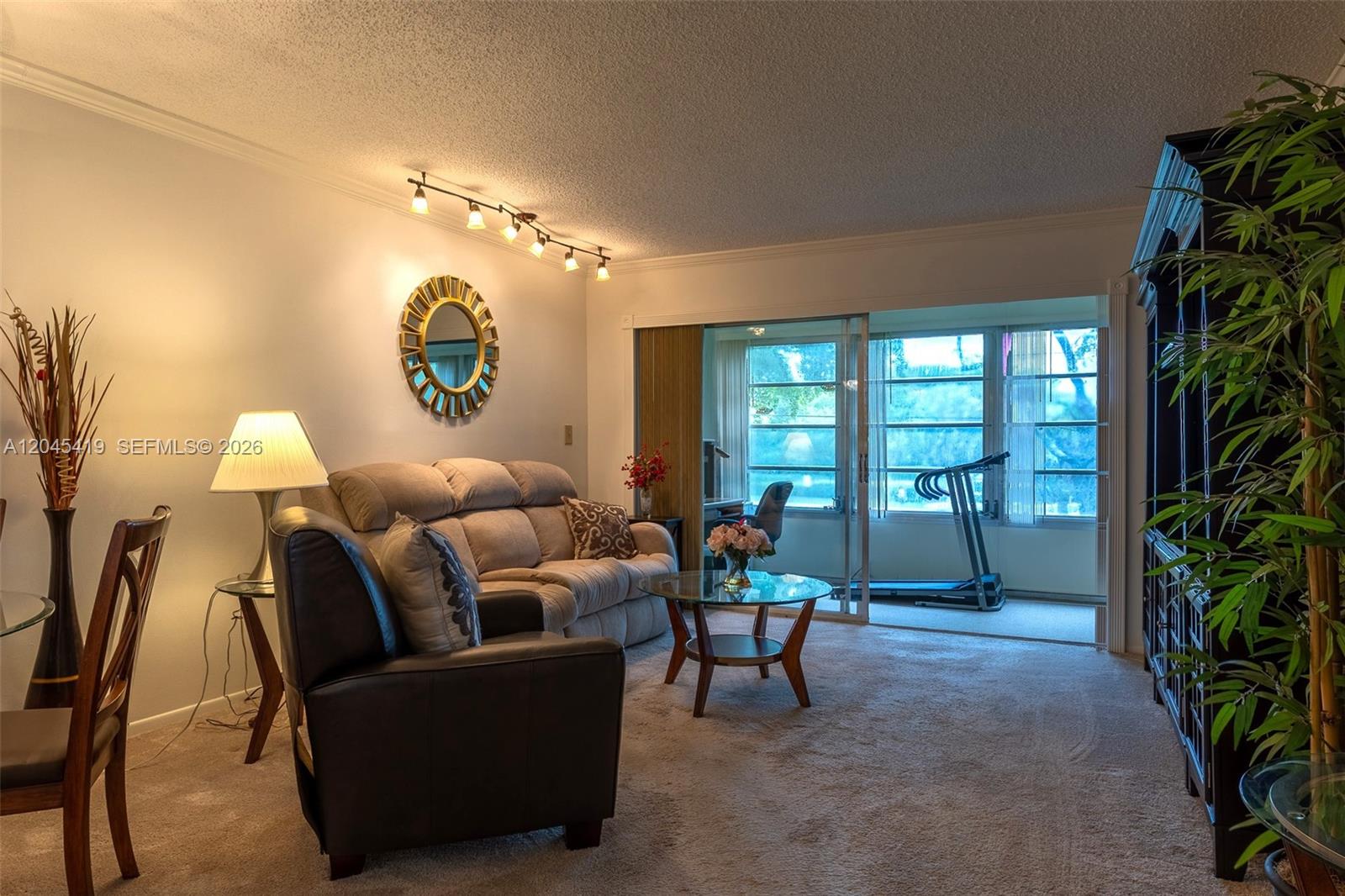 Residential in Tamarac 3
