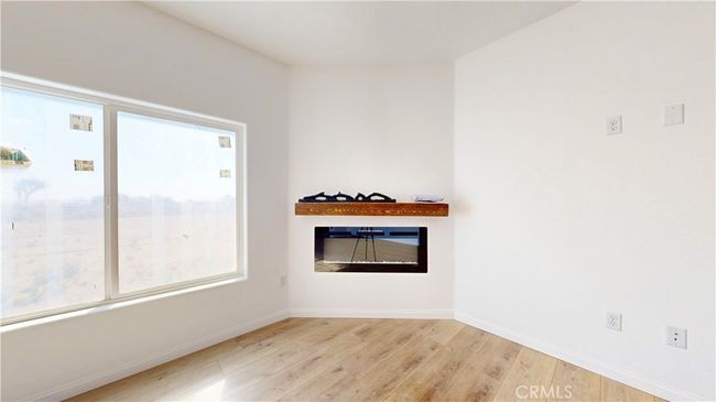 10625 Caughlin Rd, House other with 4 bedrooms, 3 bathrooms and 3 parking in Phelan CA | Image 11