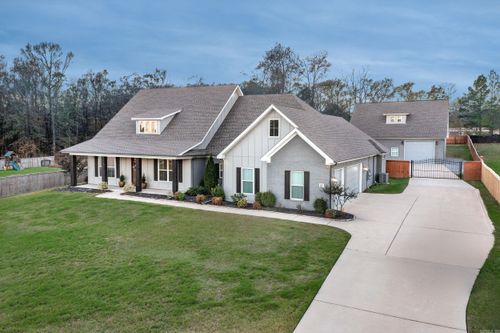 3025 Bordeaux Cv, Alexander, AR, 72002-7047 | Card Image
