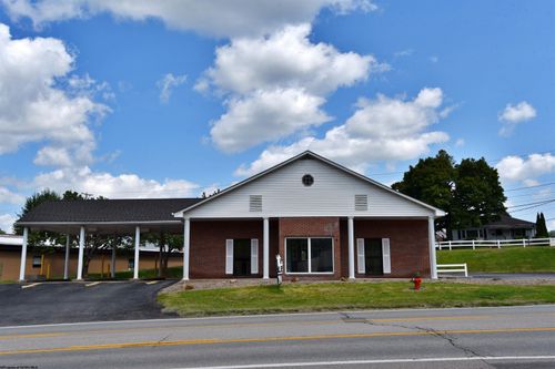 429 Buckhannon Pike, Clarksburg, WV, 26301-4307 | Card Image