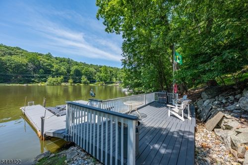 38 Oneida Ave, Hopatcong, NJ, 07843-1942 | Card Image