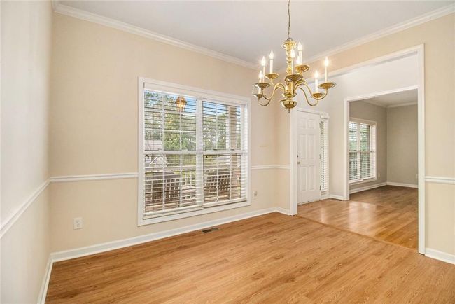 5821 Saint Miles Dr, House other with 5 bedrooms, 3 bathrooms and 4 parking in Buford GA | Image 16