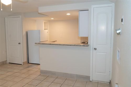 c-97 Anthony St, Austin, TX, 78702-4578 | Card Image