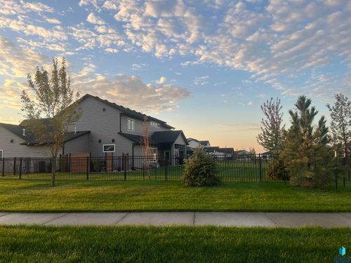 431 Brody Ct Court, Harrisburg, SD, 57032 | Card Image