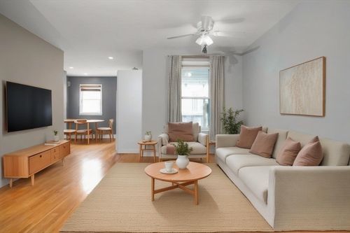 apt-2-35 Story St, Boston, MA, 02127-3777 | Card Image