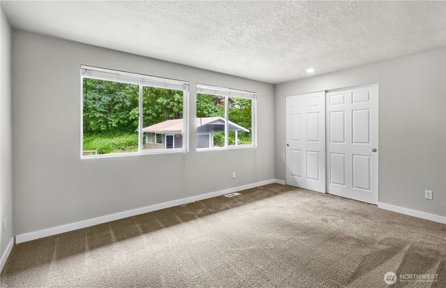 15828 3 Rd Ave Se, House other with 4 bedrooms, 3 bathrooms and 3 parking in Bothell WA | Image 9