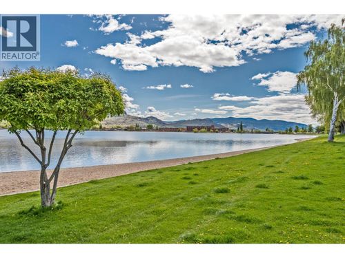 334-15 Park Pl, Osoyoos, BC, V0H1V2 | Card Image