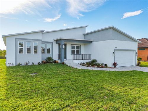 8181 Tecumseh Cir, Port Charlotte, FL, 33981-3353 | Card Image
