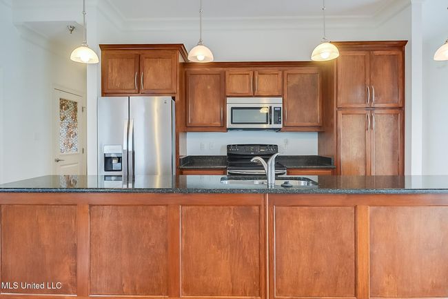kitchen 2 | Image 14