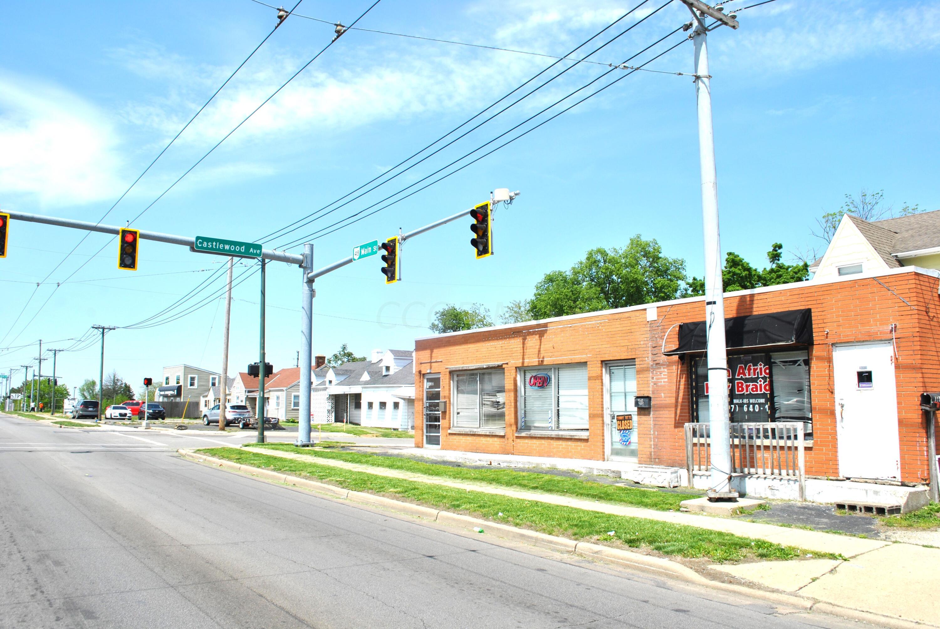 4228 N Main St, Dayton, OH 45458