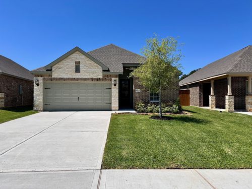 6119 White Spruce Dr, Conroe, TX, 77304-3237 | Card Image