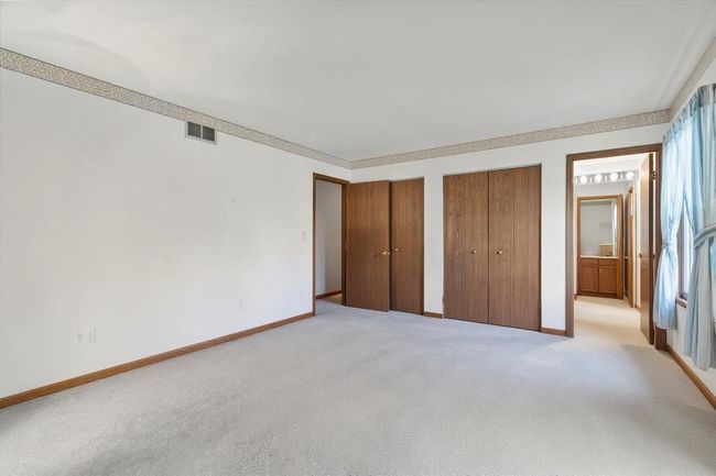 620 W 58 Th St, House other with 3 bedrooms, 3 bathrooms and 2 parking in Westmont IL | Image 19