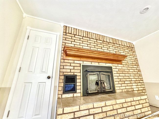16289 W 810 Rd, House other with 4 bedrooms, 2 bathrooms and null parking in Tahlequah OK | Image 9