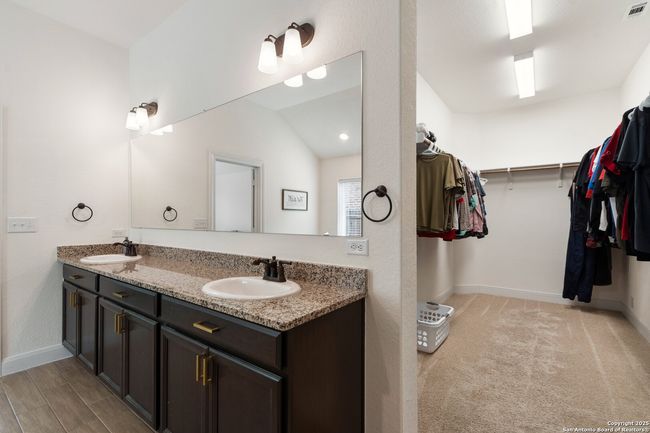 2018 Cullum Park, House other with 3 bedrooms, 2 bathrooms and null parking in San Antonio TX | Image 18